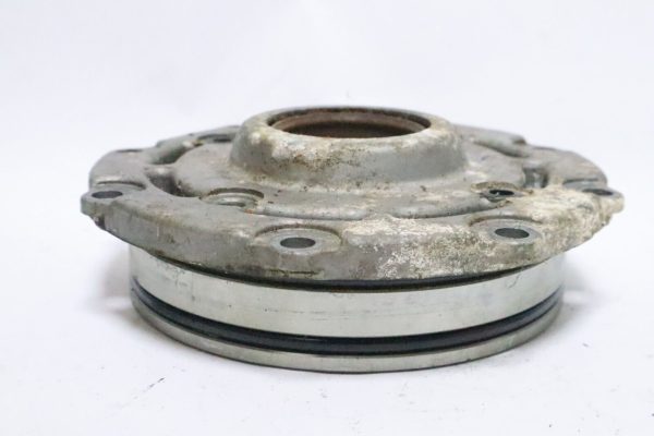 0434792  337083 CRANKCASE HEAD ASSY EVINRUDE  120HP--300HP 2000+  USED - Image 5