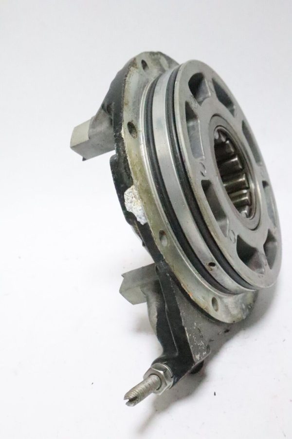 Evinrude Johnson Upper Crankshaft End Cap 328620 V4 V6 Outboard Boat Motor   USED - Image 12