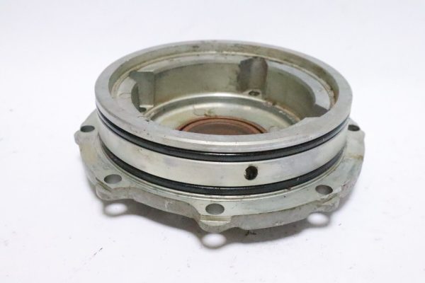0434792  337083 CRANKCASE HEAD ASSY EVINRUDE  120HP--300HP 2000+  USED - Image 10