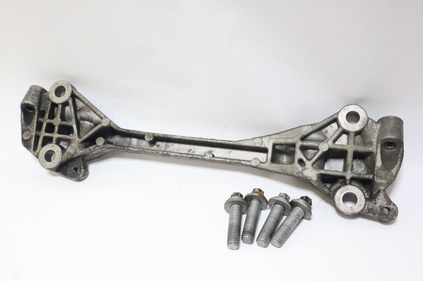07-13 Mini Cooper R56 R57 R55 R58 R60 Right Engine Mount Bracket Adapter Plate - Image 7