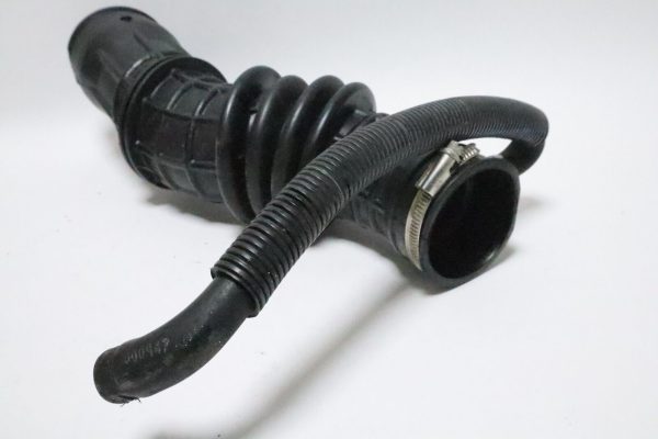 17-20 Sea-Doo GTI 90 intake airbox tube Hose 273000364 OEM  USED - Image 5