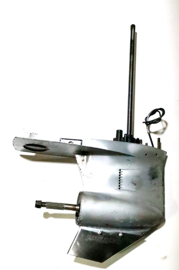 Mercury mariner 2 Stroke 135 150 175 200 HP L Lower Unit 20" 1647-9147-c3  | USED