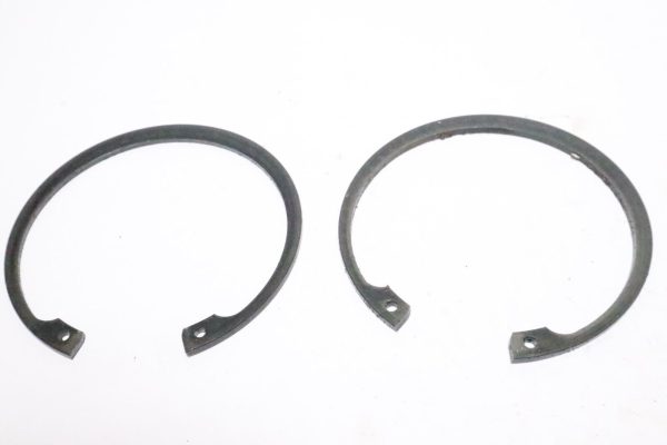 qty2  0313445 zz 313445 ring for 0386289 gearcase johnson evinrude  USED