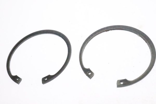 qty2  0313445 zz 313445 ring for 0386289 gearcase johnson evinrude  USED - Image 2