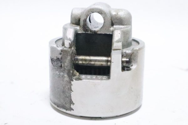 391365 Johnson Evinrude 1984-2001 Bearing Housing 40 50 55 60 65 70 + HP USED - Image 7