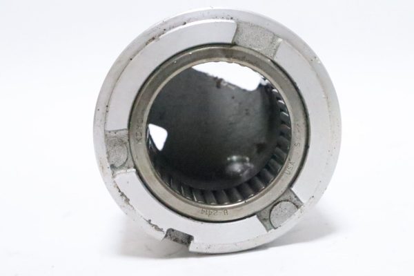 391365 Johnson Evinrude 1984-2001 Bearing Housing 40 50 55 60 65 70 + HP USED - Image 8