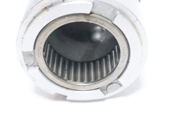 391365 Johnson Evinrude 1984-2001 Bearing Housing 40 50 55 60 65 70 + HP USED - Image 9