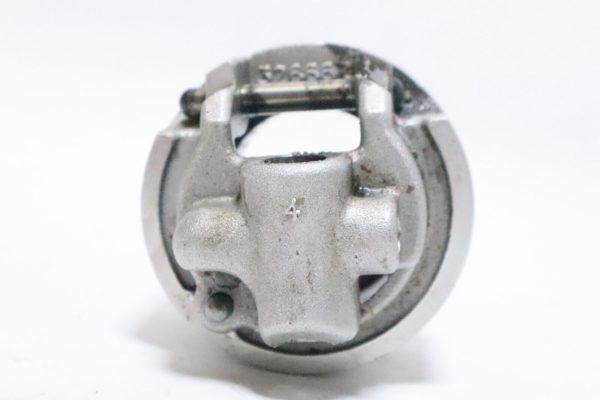 391365 Johnson Evinrude 1984-2001 Bearing Housing 40 50 55 60 65 70 + HP USED - Image 11