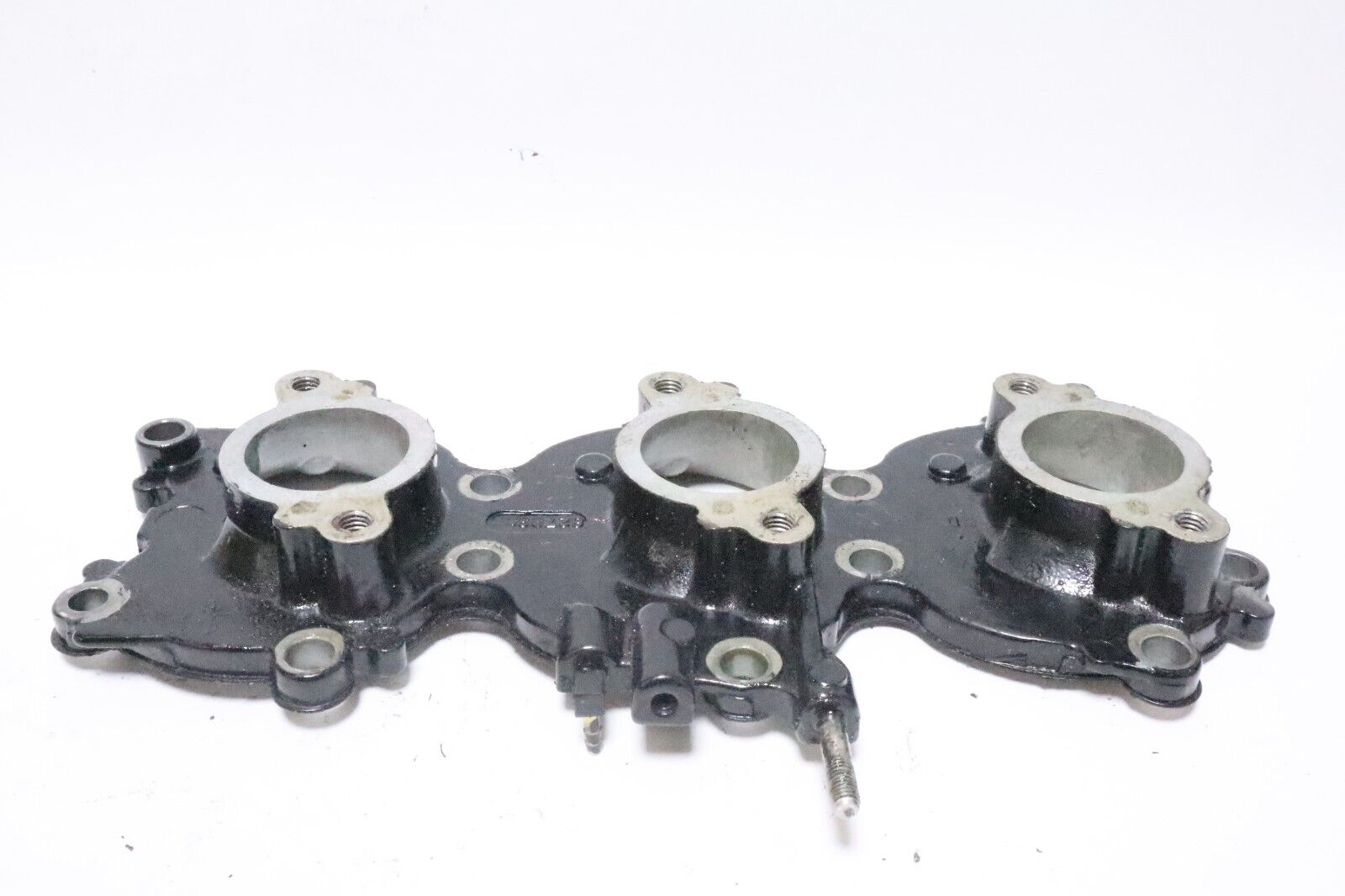 827998A1 Mercury Mariner 30-60 Hp Outboard Induction Manifold 827998C1 USED - Image 5