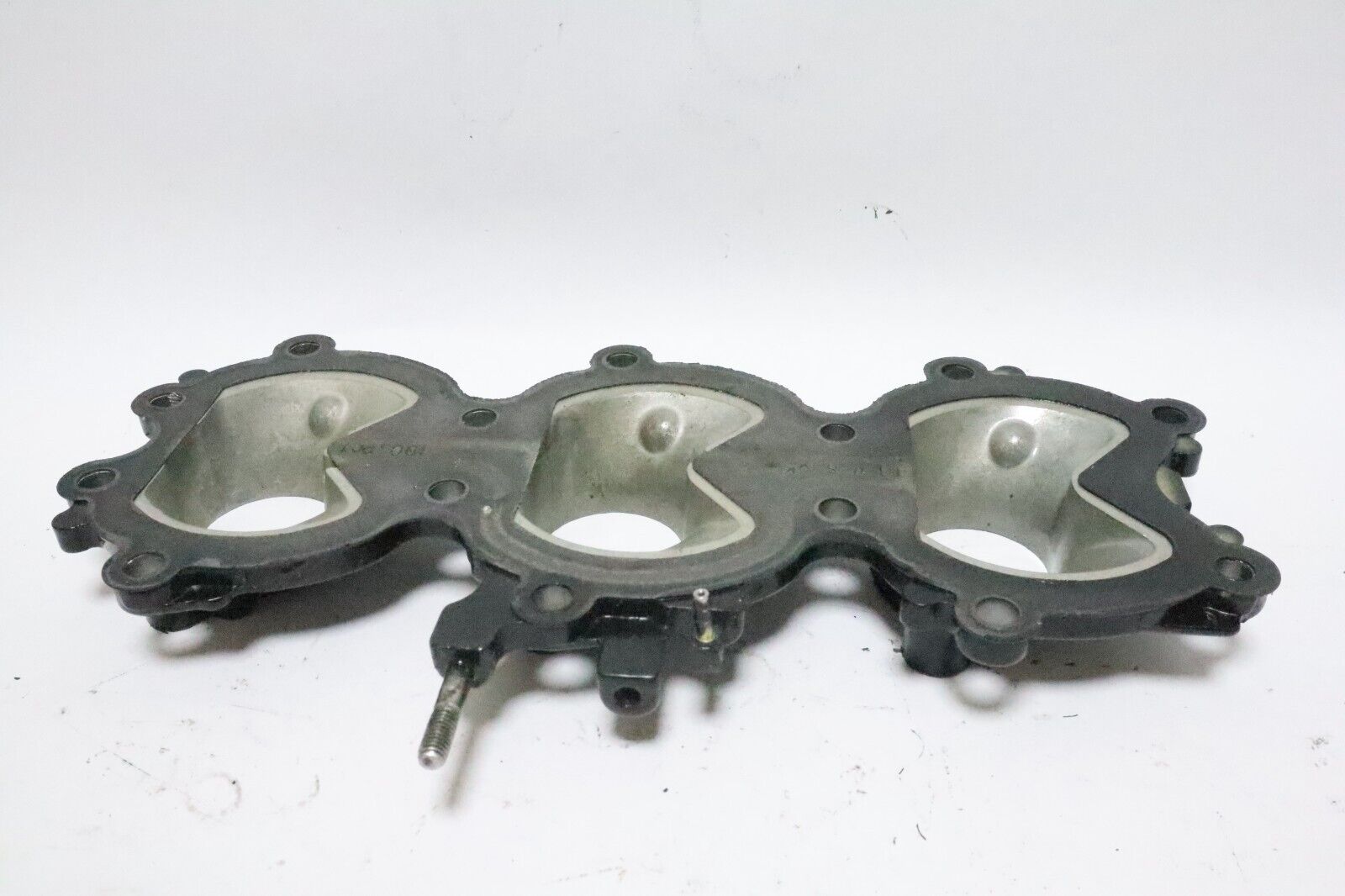 827998A1 Mercury Mariner 30-60 Hp Outboard Induction Manifold 827998C1 USED - Image 9