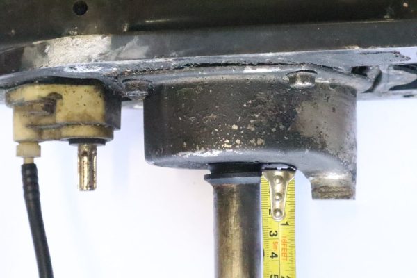 OEM Mercury 225 250hp Carb EFI or Optimax Outboard Motor 25" Lower Unit Gearcase  USED - Image 9