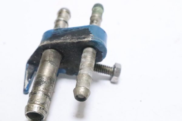 JOHNSON EVINRUDE OMC #394309 FUEL CONNECTION  USED - Image 11