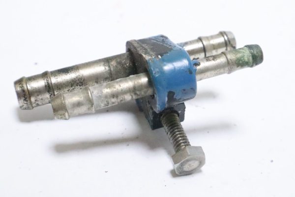 JOHNSON EVINRUDE OMC #394309 FUEL CONNECTION  USED - Image 12