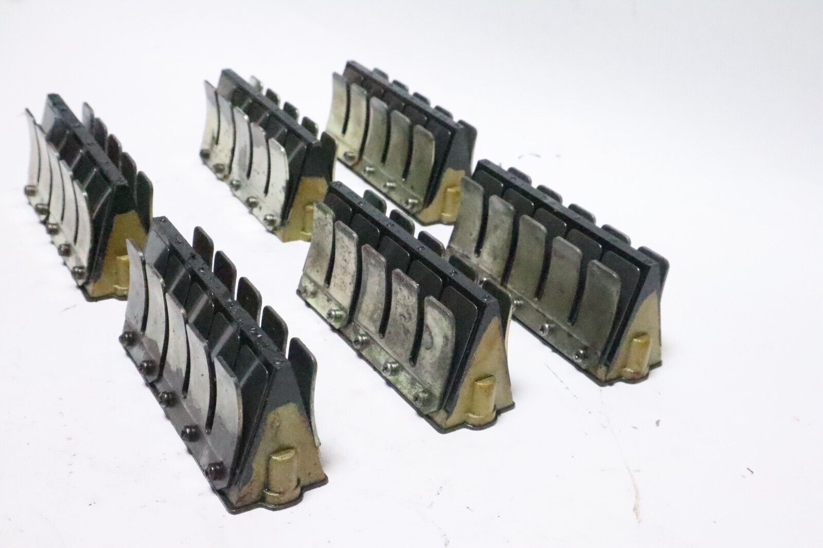 OEM YAMAHA REED 175 200 225 250 65L-13610-01-00 65J-W0004-01-00 qty 6 USED - Image 3