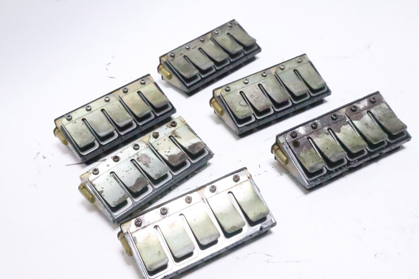 OEM YAMAHA REED 175 200 225 250 65L-13610-01-00 65J-W0004-01-00 qty 6 USED - Image 10