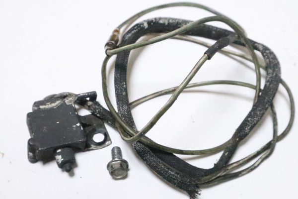 Johnson Evinrude 75 90 100 115 135 150 175 HP Tilt Limit Switch Assembly 0586156  USED - Image 2