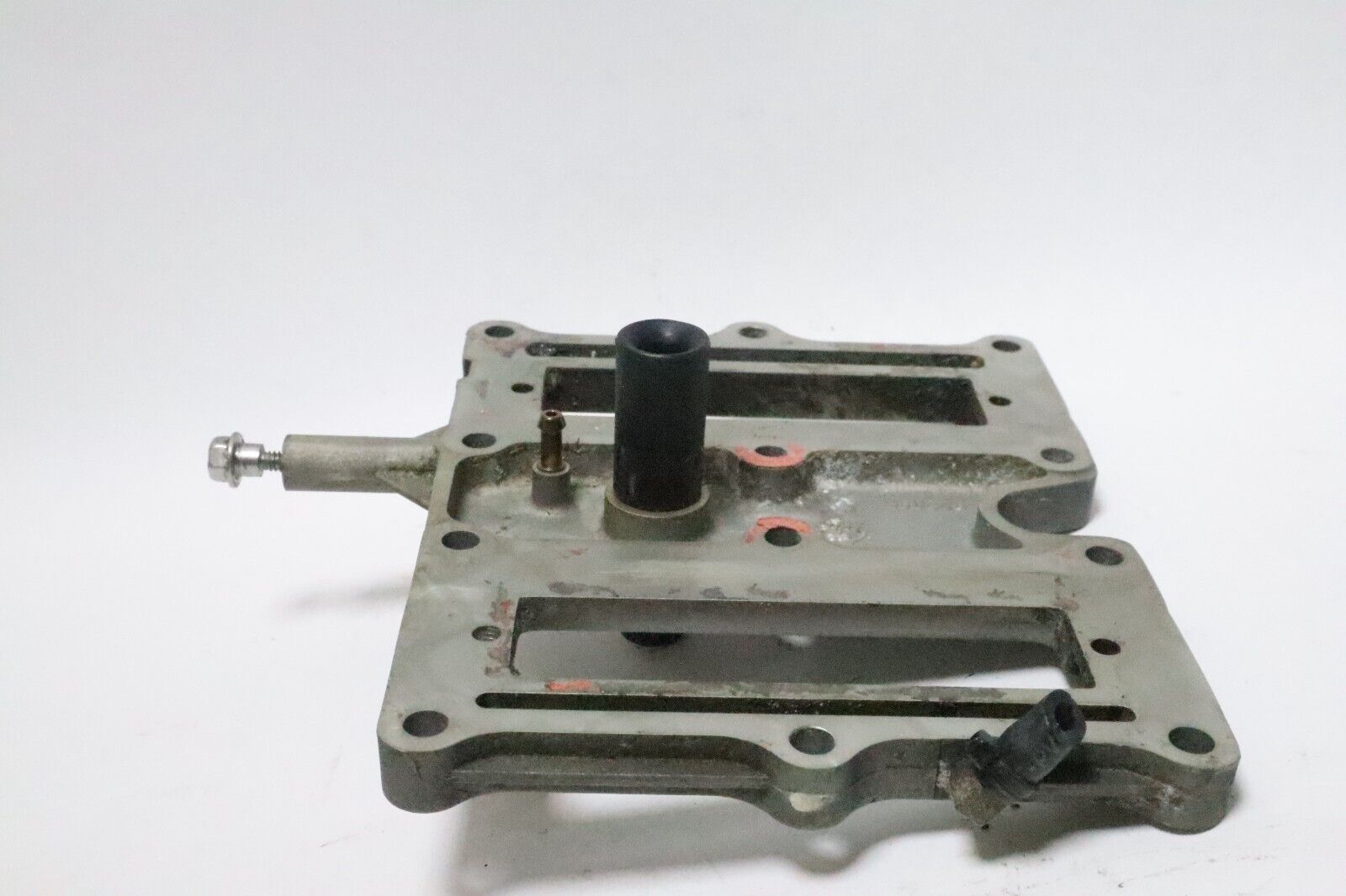 JOHNSON EVINRUDE ETEC 40 50 60 75 90 HP REED PLATE 5005279 STAMPED 3503562 USED - Image 6