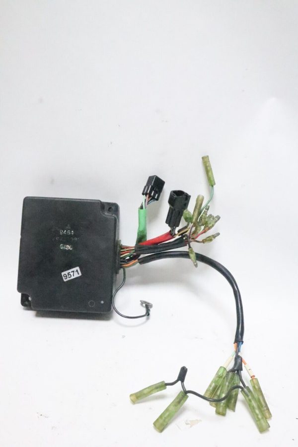 DT  115 and 140 hp Suzuki CDI f8t12982, two stroke 33920-94640 control unit  USED