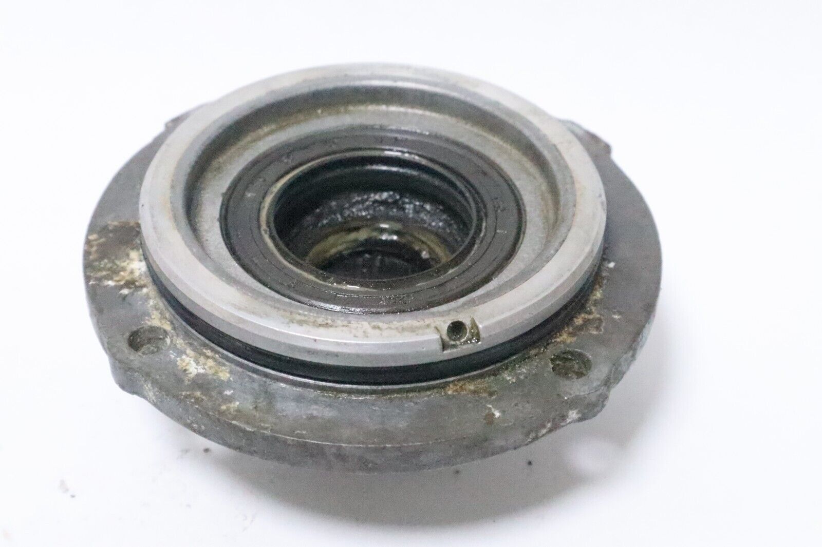 LOWER OIL SEAL HOUSING YAMAHA 115-225 HP PN# 6G5-15359-00-94 USED - Image 6