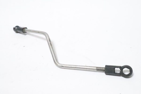 Mercury 826581A1 Oil Pump Link Rod - Used USED - Image 9