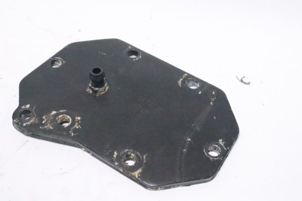347318 0347318 Water Regulator Hole Cover for Evinrude Johnson V6 Outboard  USED - Image 13