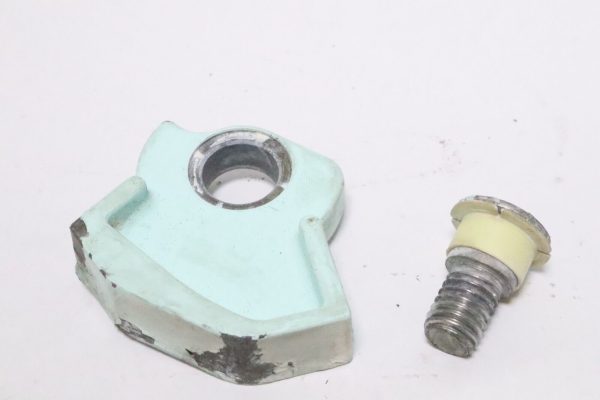 JOHNSON-EVINRUDE 60-300HP (80's-2000's era): TILT LOCK LEVER ASSEMBLY  USED - Image 5