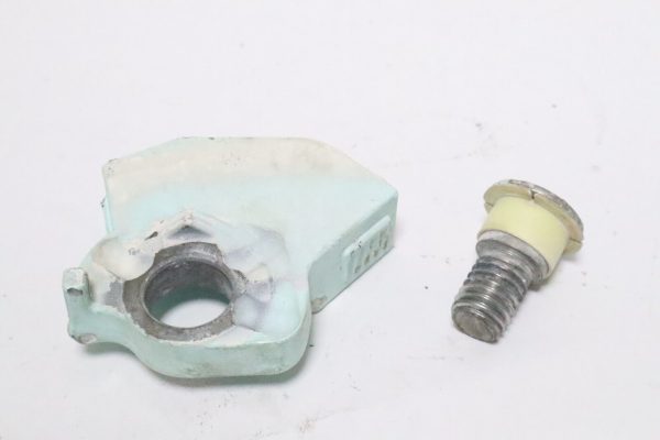 JOHNSON-EVINRUDE 60-300HP (80's-2000's era): TILT LOCK LEVER ASSEMBLY  USED - Image 6