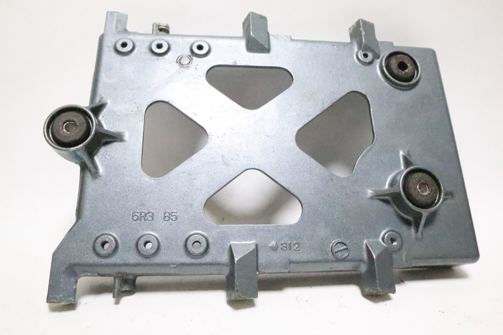 Yamaha 150-175-200-225 HP 1996 To 1999 CDI Bracket 6R3-85542-03-4D Used - Image 10