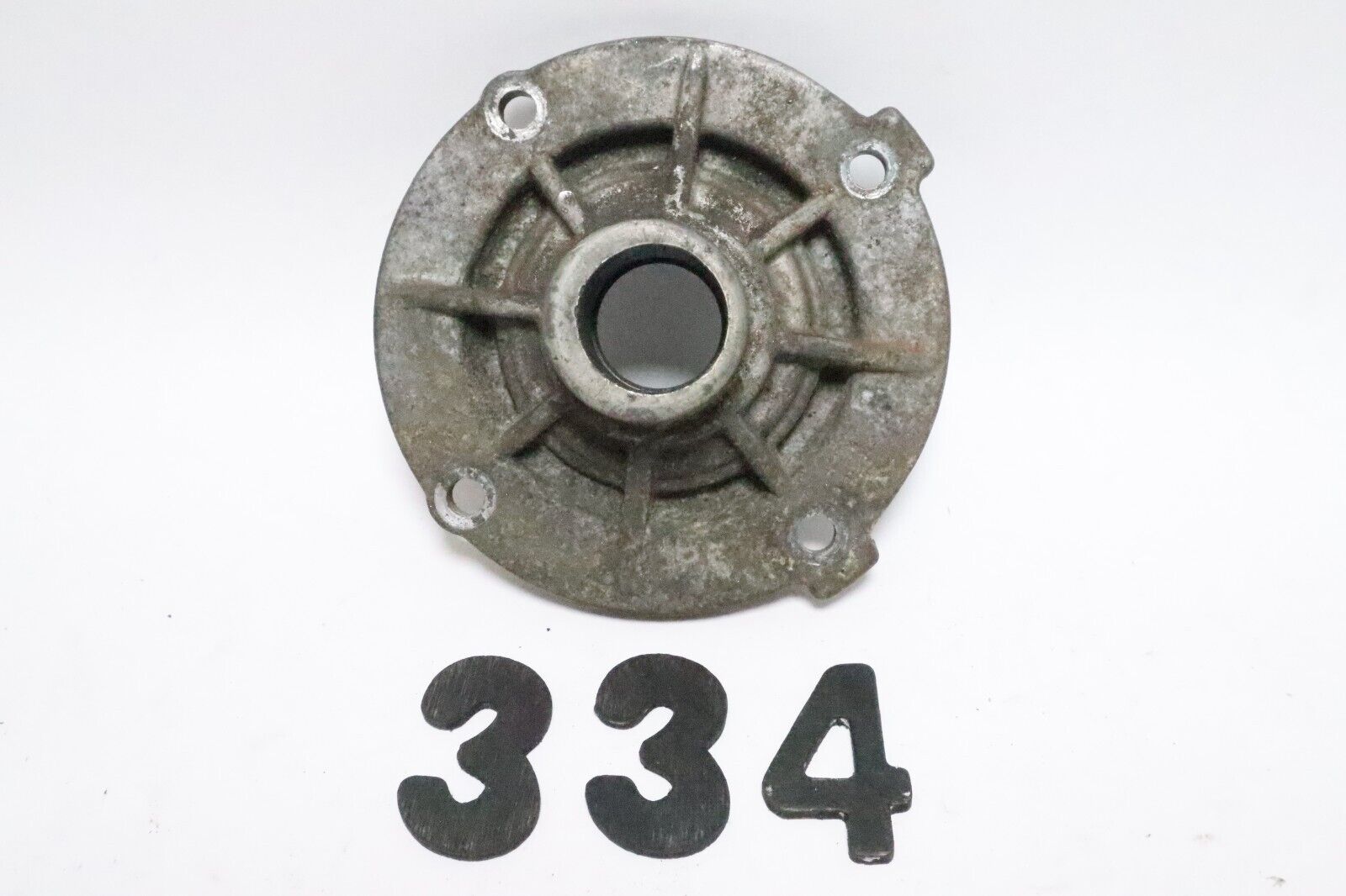 LOWER OIL SEAL HOUSING YAMAHA 115-225 HP PN# 6G5-15359-00-94 Used - Image 13