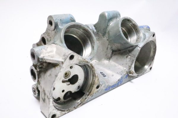 *1978-1992 Evinrude Johnson 0328718 0391099 manifold  Tilt Trim Housing 100-300  USED - Image 9