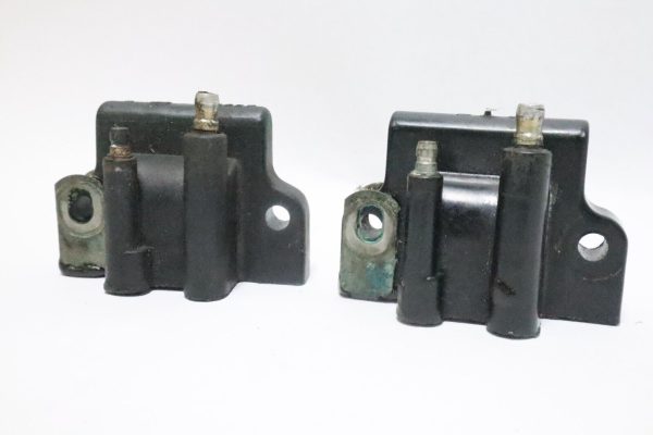 Johnson Evinrude outboard ignition coil set (582508)  USED QTY 2 - Image 7
