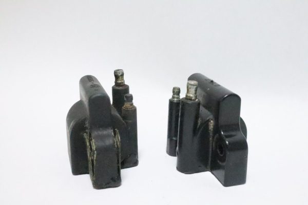 Johnson Evinrude outboard ignition coil set (582508)  USED QTY 2 - Image 8
