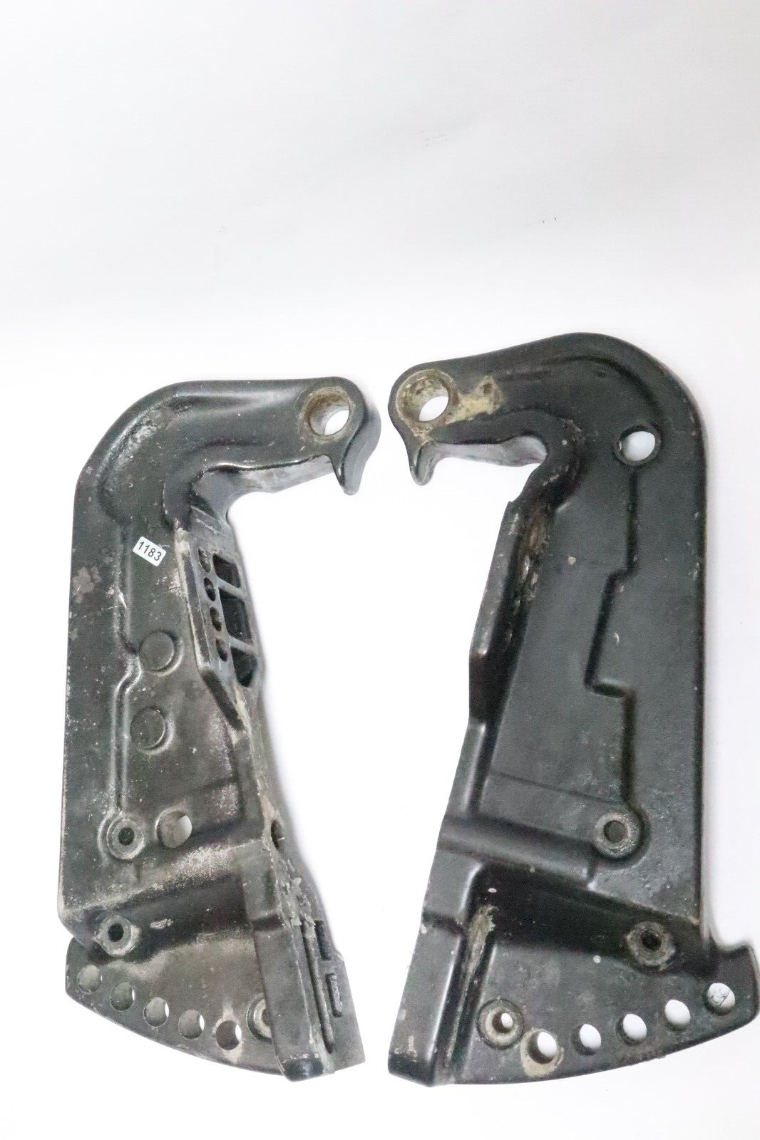 1985-2001 Evinrude Johnson 0395844 0397948 331026 Starboard Stern Transom Bracke