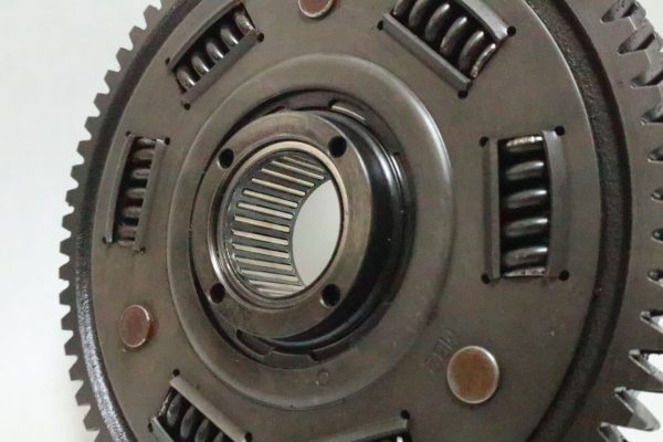 HONDA 1983 1984 1985 VF700 VF750 INTERCEPTOR ENGINE CLUTCH BASKET PRIMARY GEAR  USED - Image 10