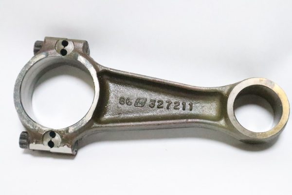 JOHNSON CONNECTING ROD # 0394462 QTY 2  USED - Image 4