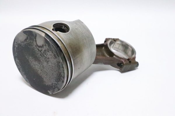 Johnson Evinrude 50-70 HP Piston  0394461 with rod 327211  USED - Image 4