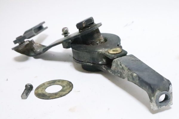 Evinrude Johnson 50hp 1996 3Cyl bellcrank shift lever 328566 393545 328567 60 70  USED - Image 5
