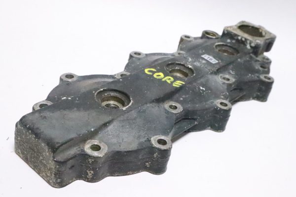 329835- 4 (Cylinder Head for  60 - 75 Hp Evinrude Johnson Outboards  USED - Image 5