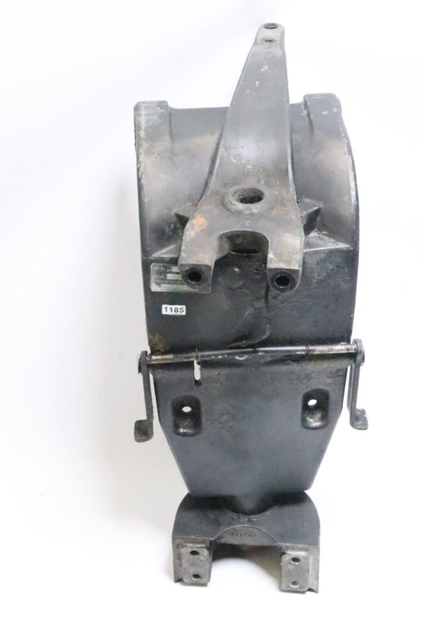 392517 396962 Johnson Evinrude 1988-01 Swivel Bracket & Steering Arm 60 65 70 HP  used - Image 4