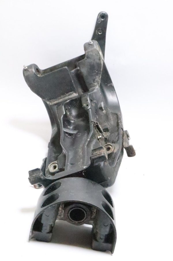 392517 396962 Johnson Evinrude 1988-01 Swivel Bracket & Steering Arm 60 65 70 HP  used - Image 8