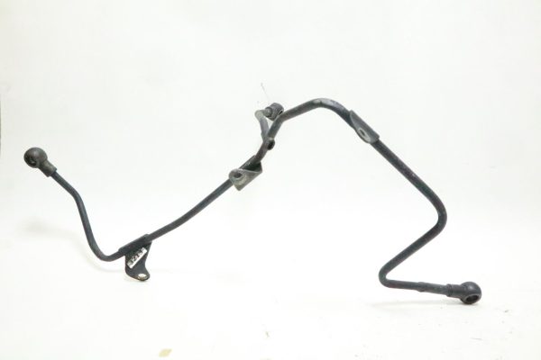 External Oil Passage Hard-Line 83-86 V65 VF1100 Sabre Magna 1100  USED - Image 2