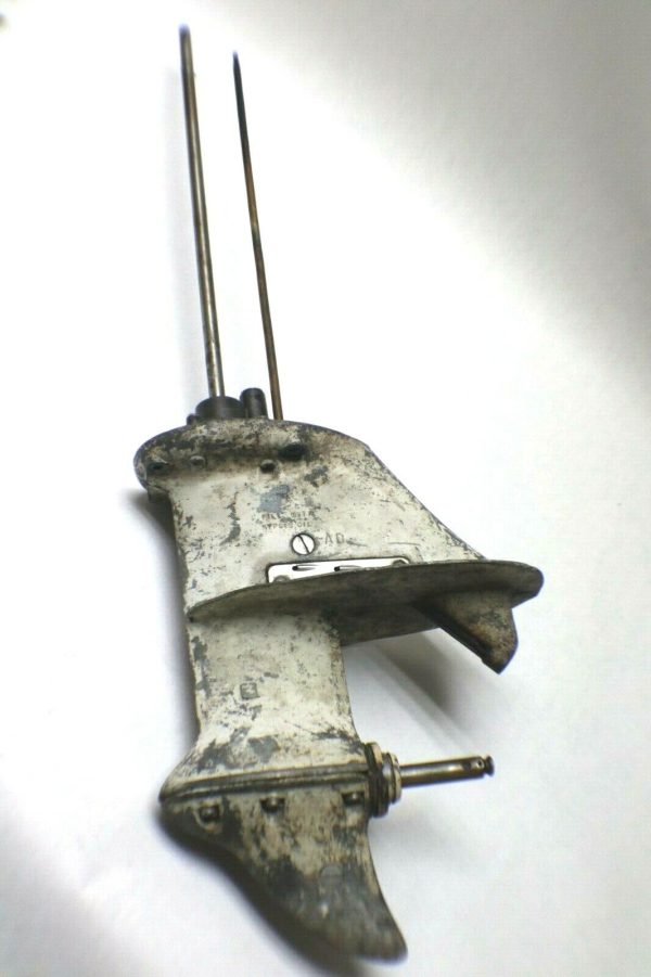 Vintage 1960 Gale Buccaneer 5 hp 5D17BL Lower Unit   used