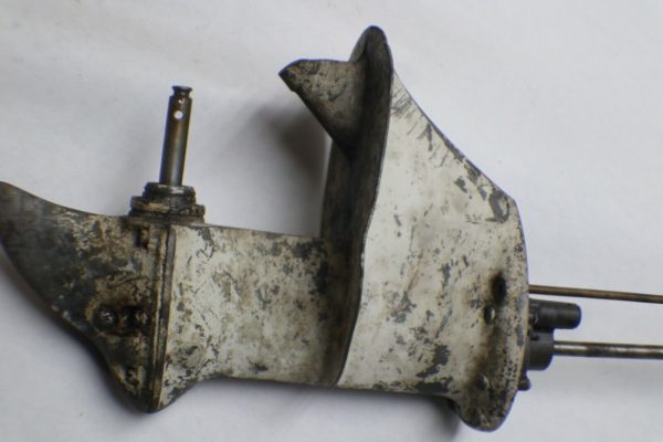 Vintage 1960 Gale Buccaneer 5 hp 5D17BL Lower Unit   used - Image 8