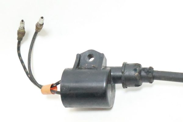 Suzuki DT200 200 hp outboard ignition coil (33410-87D70)  USED - Image 10