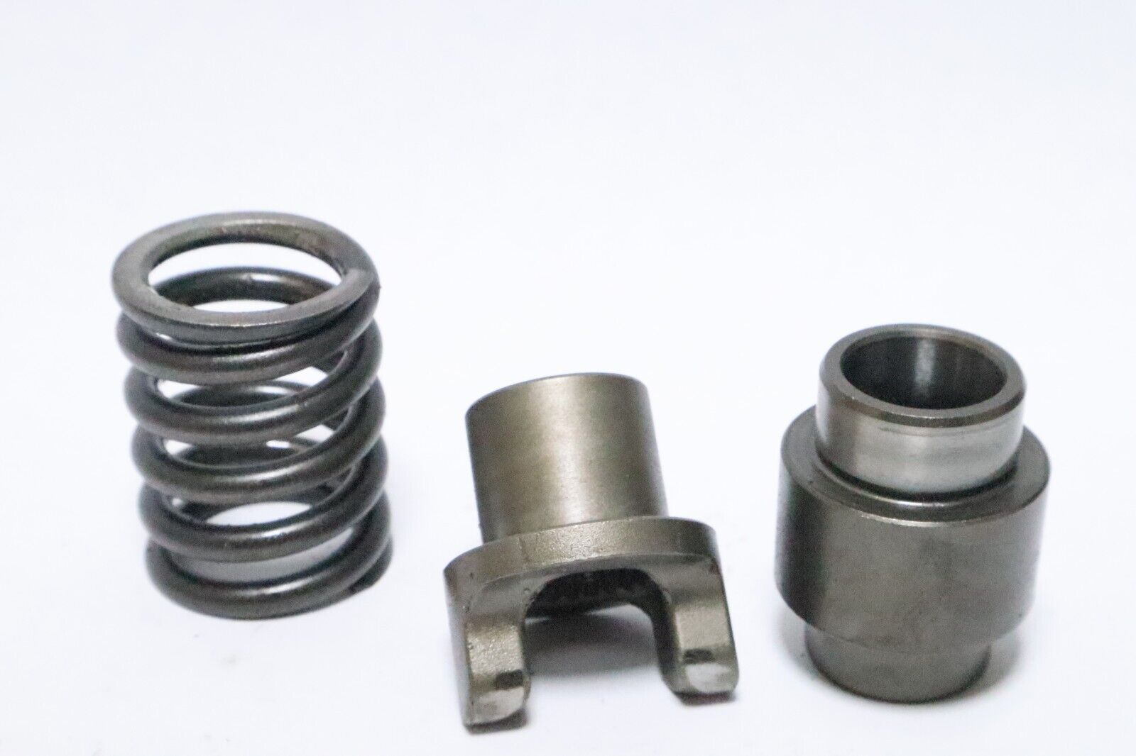 2000-2006 Yamaha wolverine 350 - Drive Shaft Coupler Cam Spring USED - Image 6