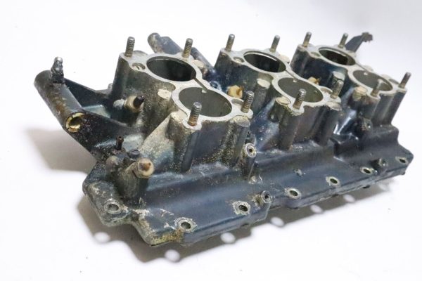 Johnson Evinrude 150-155-185-235 Intake Manifold Reed Valve Block 394366  used - Image 8