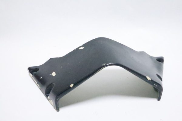 323800 Evinrude Johnson  Front Midsection Cover Plastic 78-98 V4 v6 used - Image 4