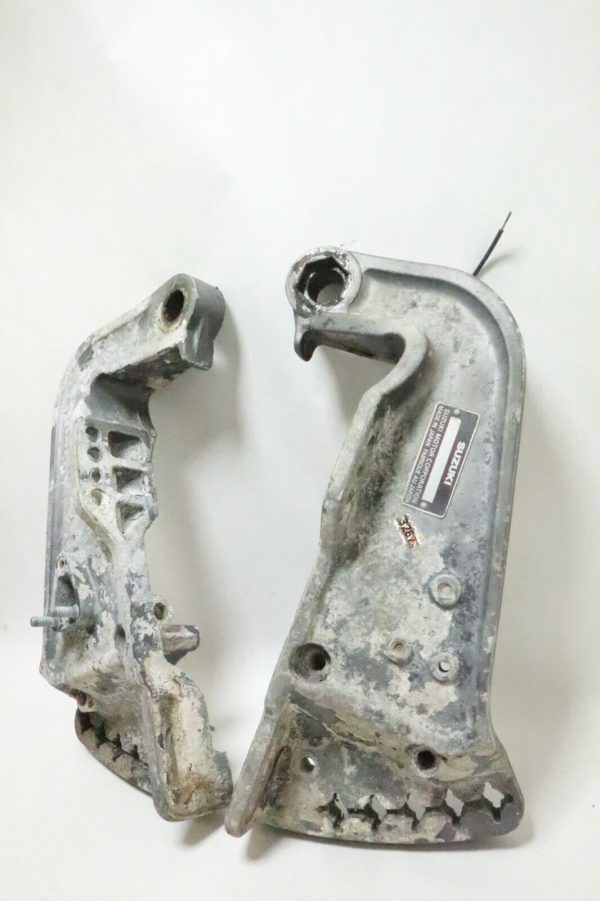 Suzuki DT 85-115-140 HP Clamp Bracket STBD 41111-94505-02M  41111-94502-02M USED - Image 4