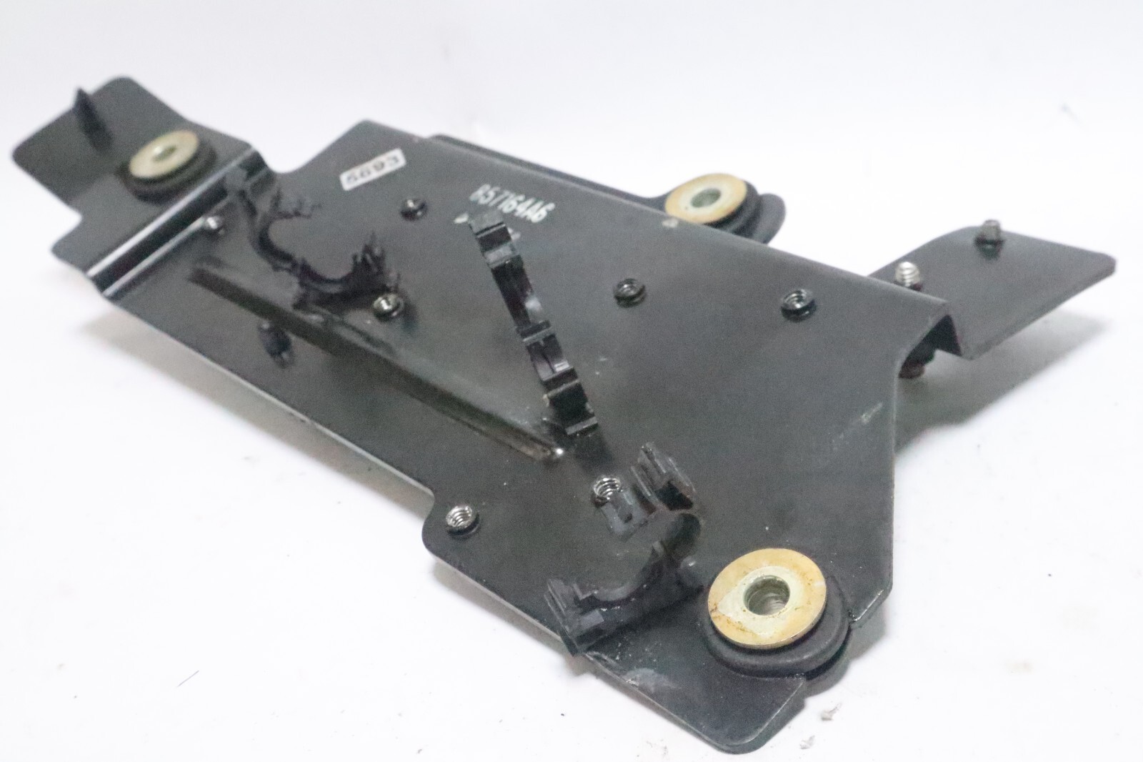 MERCURY OUTBOARD ELECTRICAL MOUNTING PLATE 8571641 - Image 4