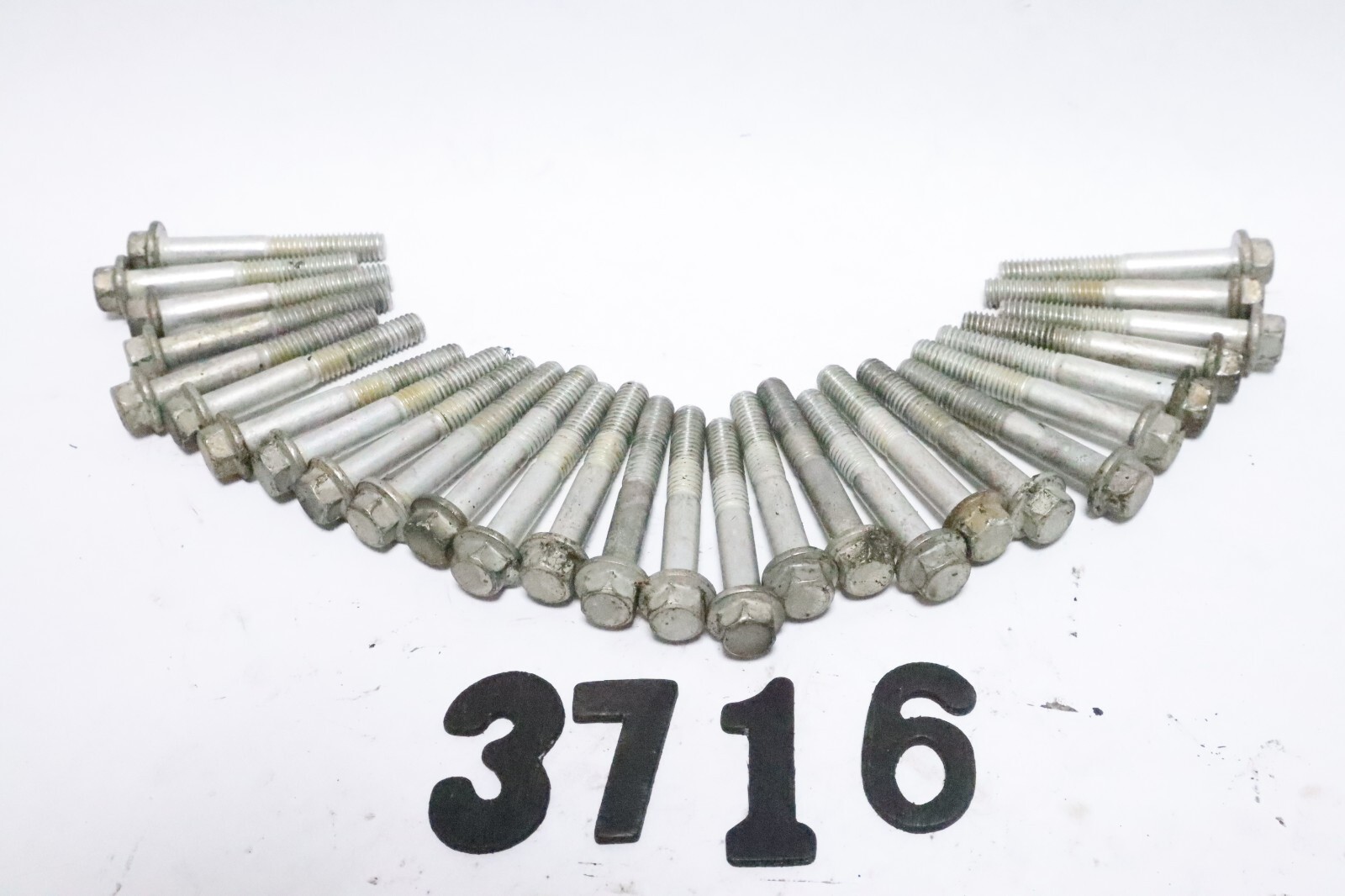 EVINRUDE ETEC CYLINDER HEAD BOLTS *LOT OF 28* 0351081, 351081, 0361609 - Image 2